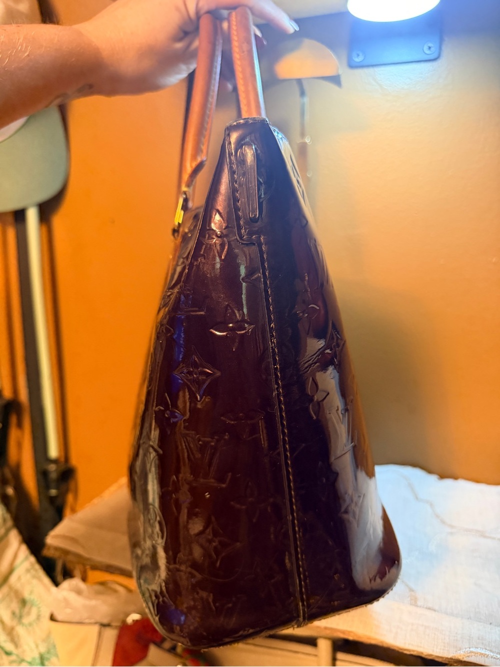 Louis Vuitton Monogram Vernis Houston Tote Bag - Picture 3 of 8